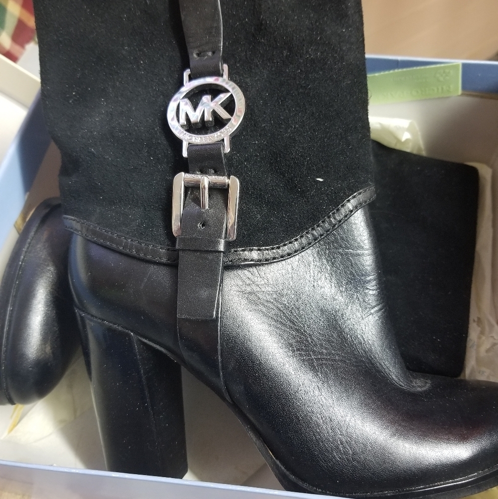 Michael kors boots